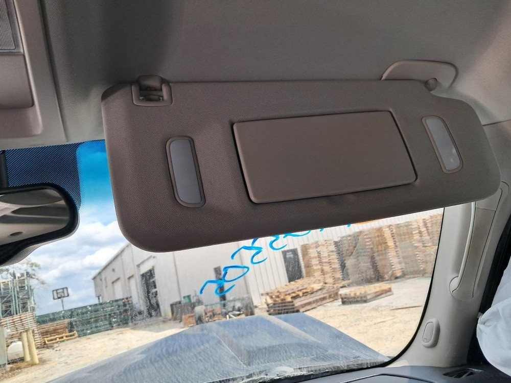 Fuse Box Engine Fits 10-14 ESCALADE 4776207