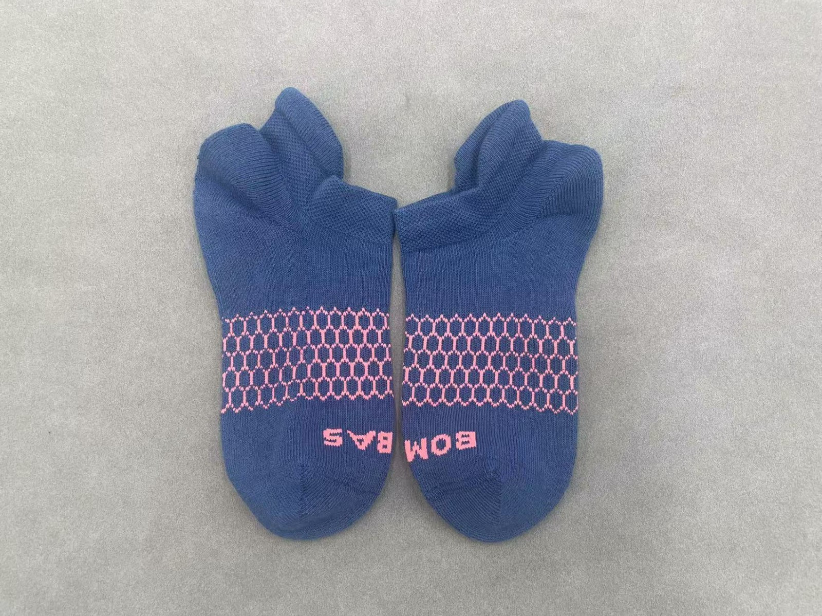 4 Pairs Bombas Women's Solid Honeycomb Ankle Socks Size small 4 Colors