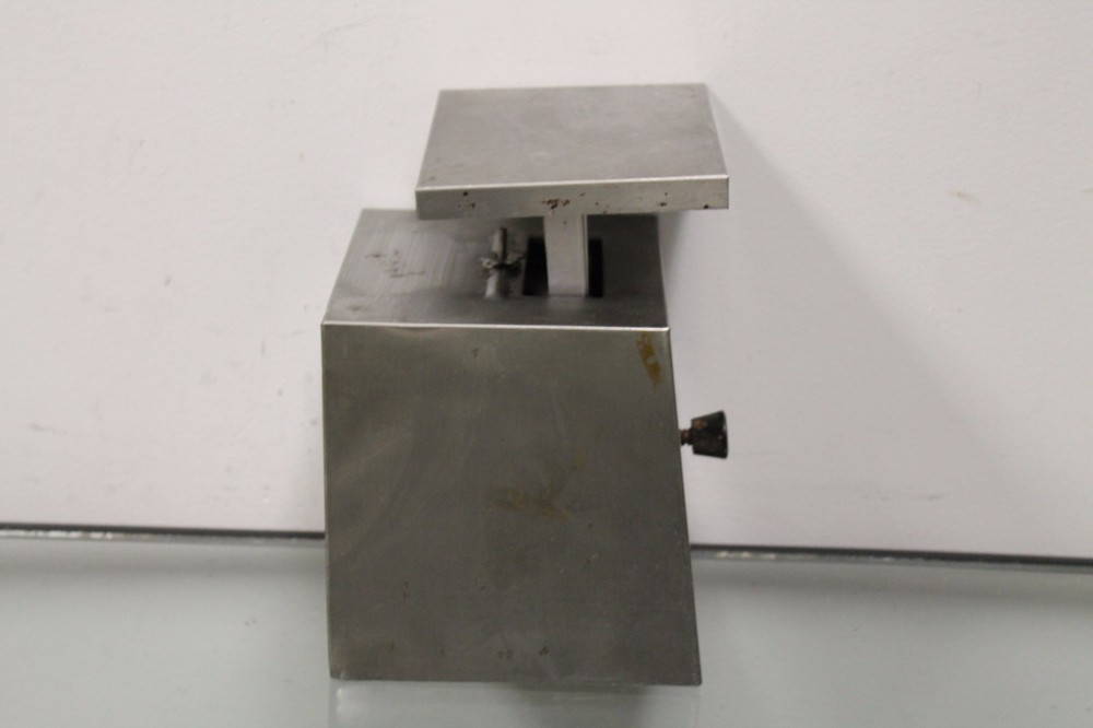 Used DON 32 Oz Capacity Scale Model SR-2 Portion Control Stainless Works