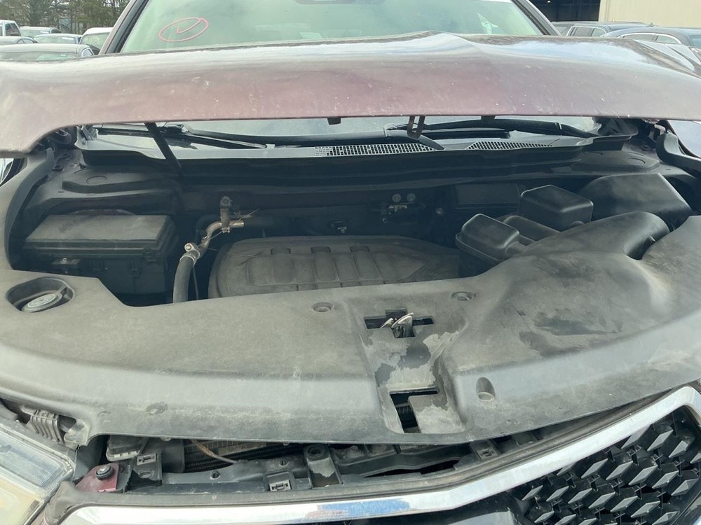 MDX 2017 Glove Box 4973954