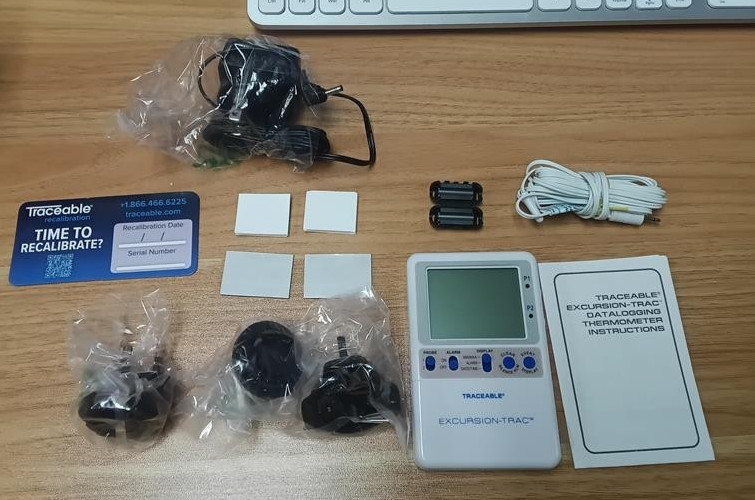 Traceable Excursion trac Datalogging Thermometer