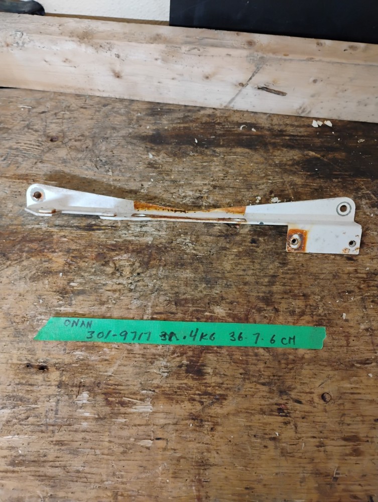 ONAN GENERATOR  9MME A 1A MOUNTING BRACKET 301-9717