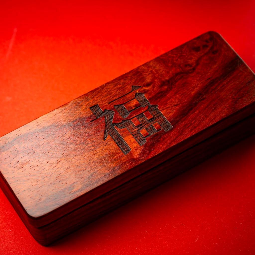 Scottsdale Mint Lucky Dragon Silver Bar Custom Display Box