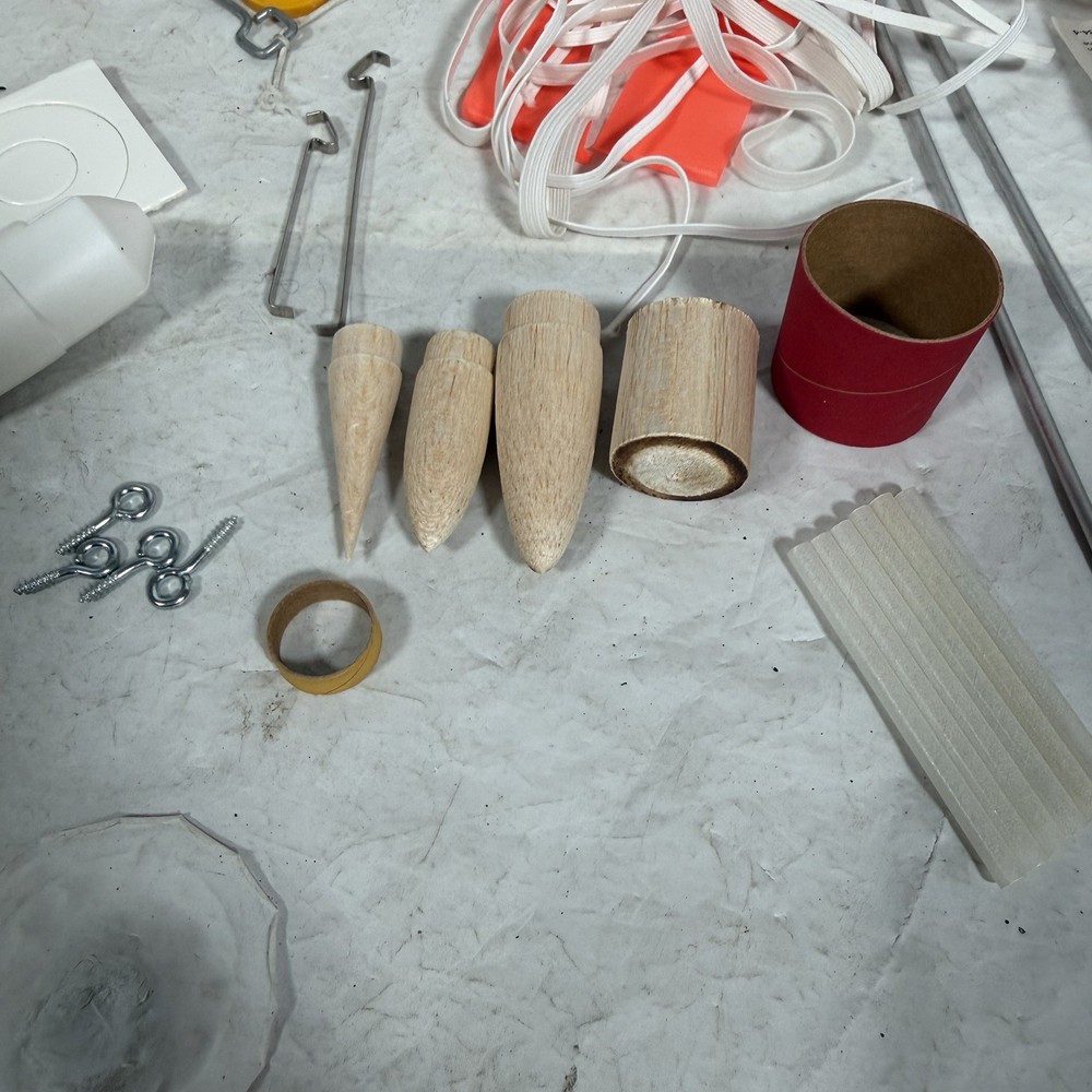 Vintage Estes Model Rocket Launch Set Range Box Pad Electron Beam Controller