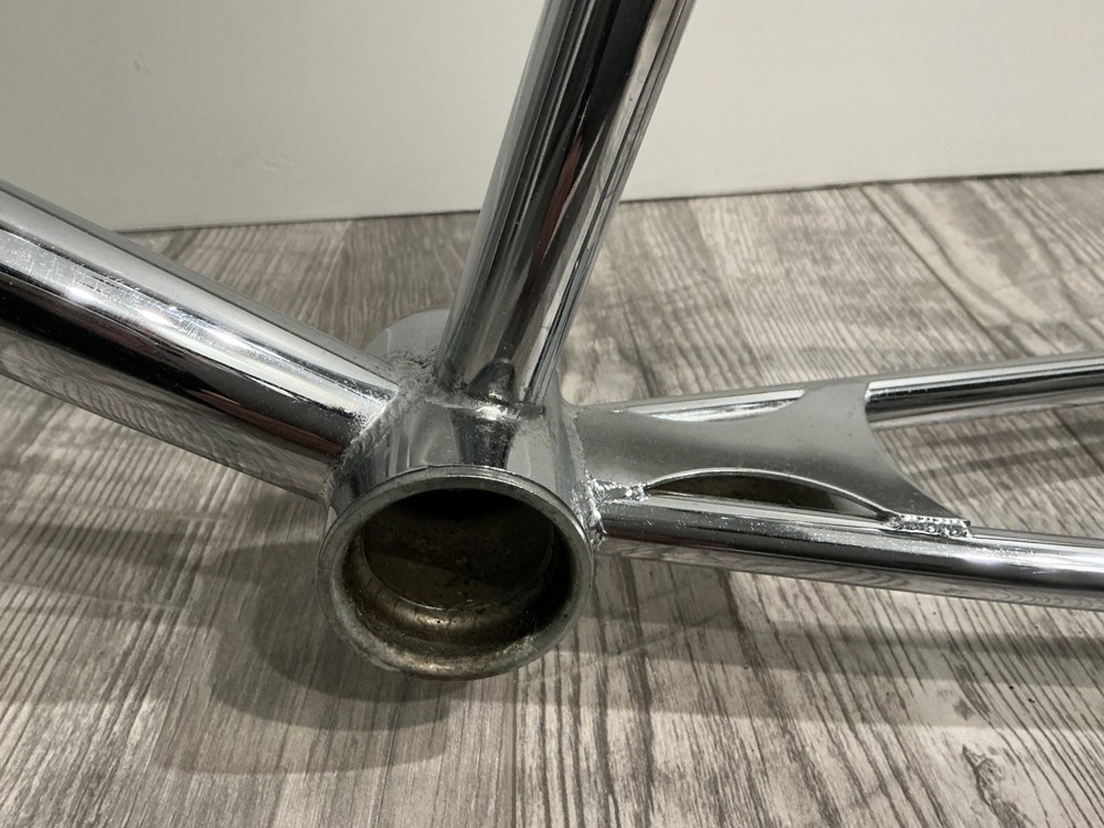 BOSS BMX USA 20’ FRAME OLD SCHOOL