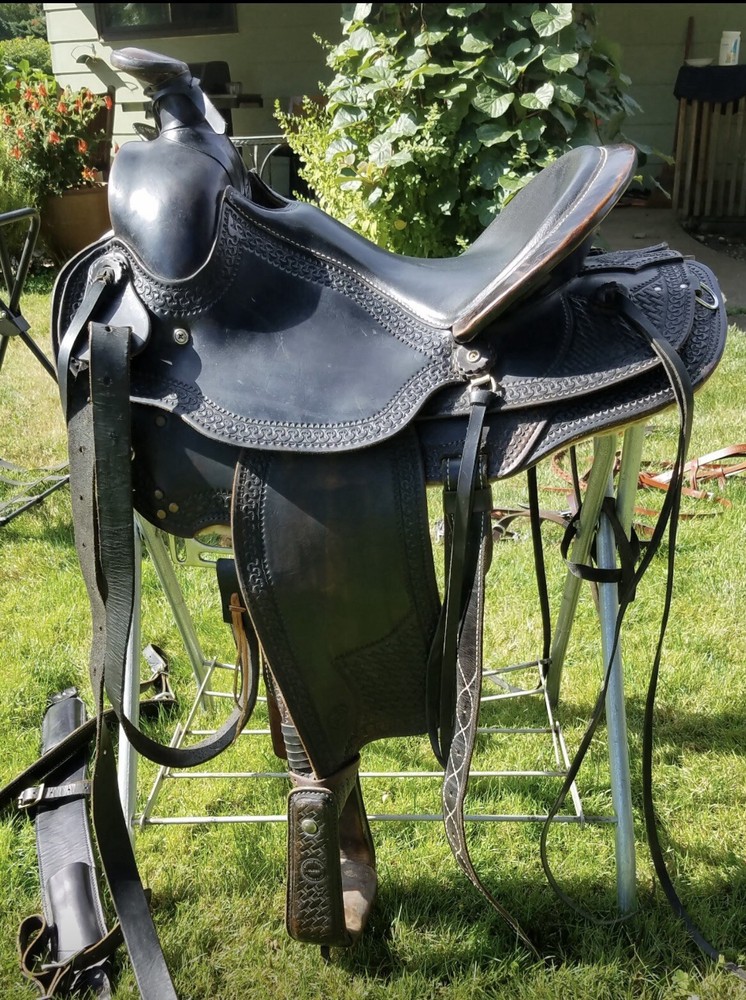 Slick forl custom trail saddle by Everett Olson