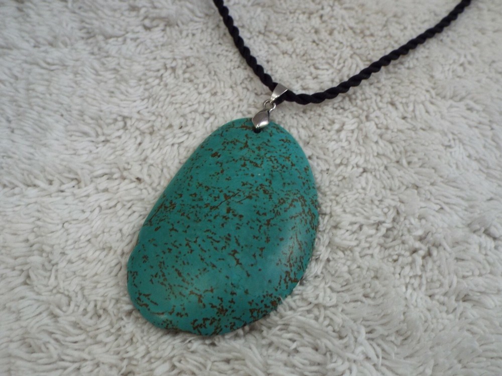 Turquoise Stone Black Cord Necklace (C19)