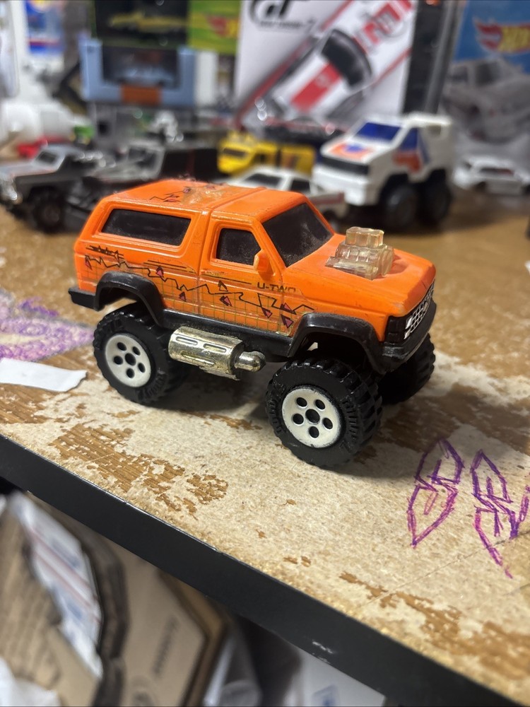 Vintage Buddy L Bronco with LIghts Untested