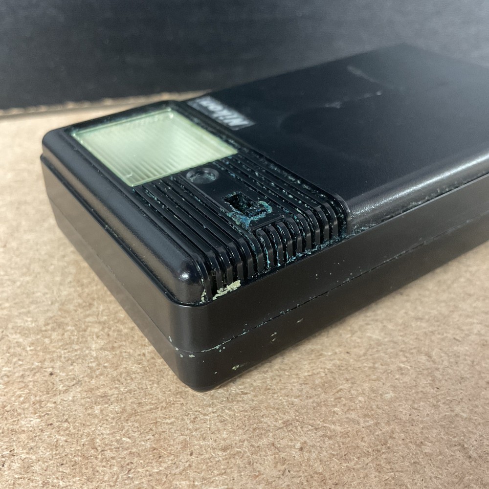 Nikon Speedlight SB-9 Shoe Mount Flash Vintage - Untested