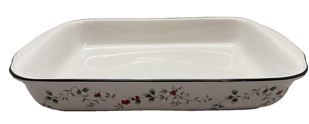 Pfaltzgraff Winterberry Rectangular Baker 14" x 8 1/4" x 2 1/4" New No Box
