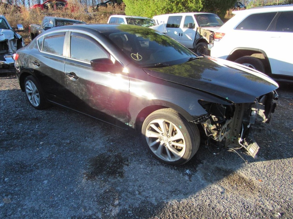 ILX 2017 Glove Box 1009360