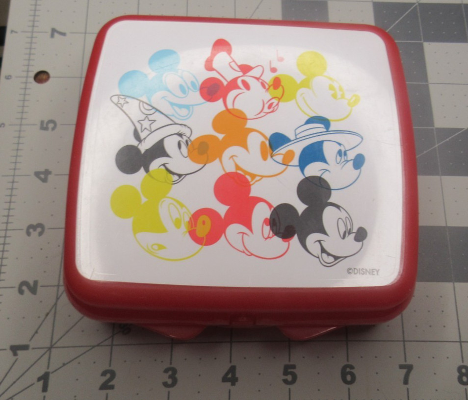 Tupperware Mickey Mouse Sandwich Keeper