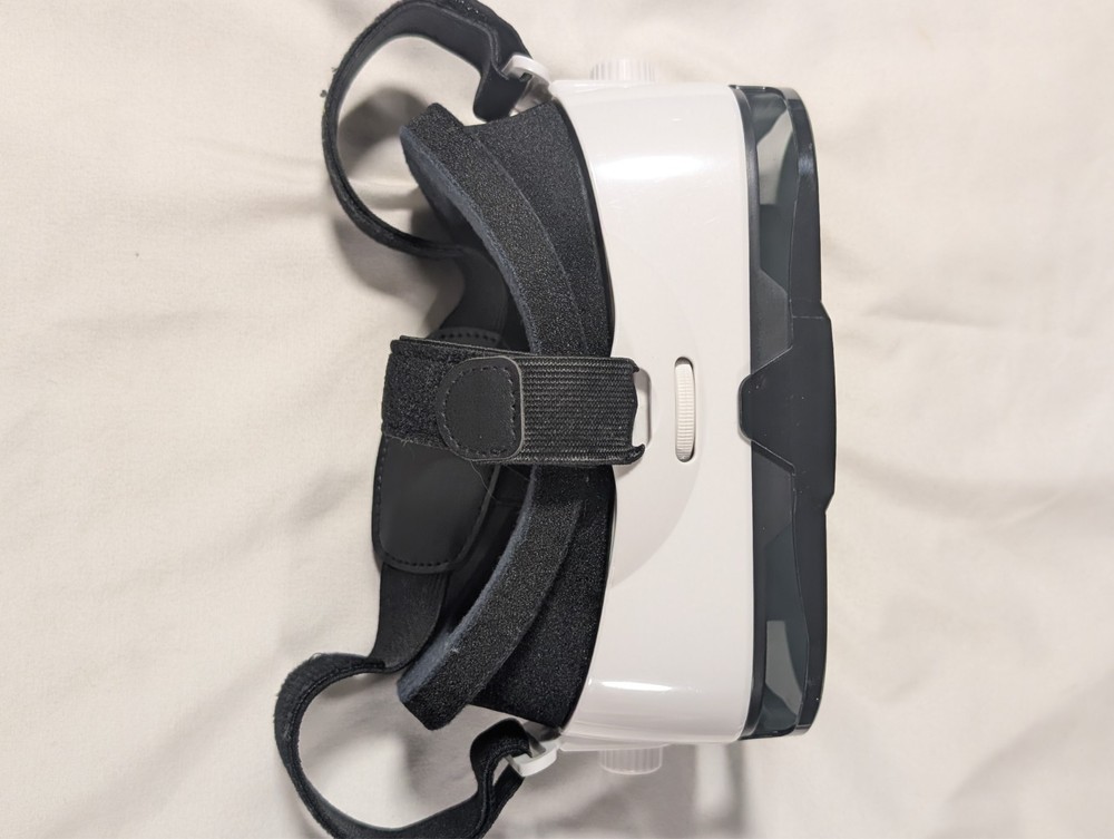 OPTOSLON VR Headset Virtual Reality Goggles - Smartphone iOS Android Adjustable
