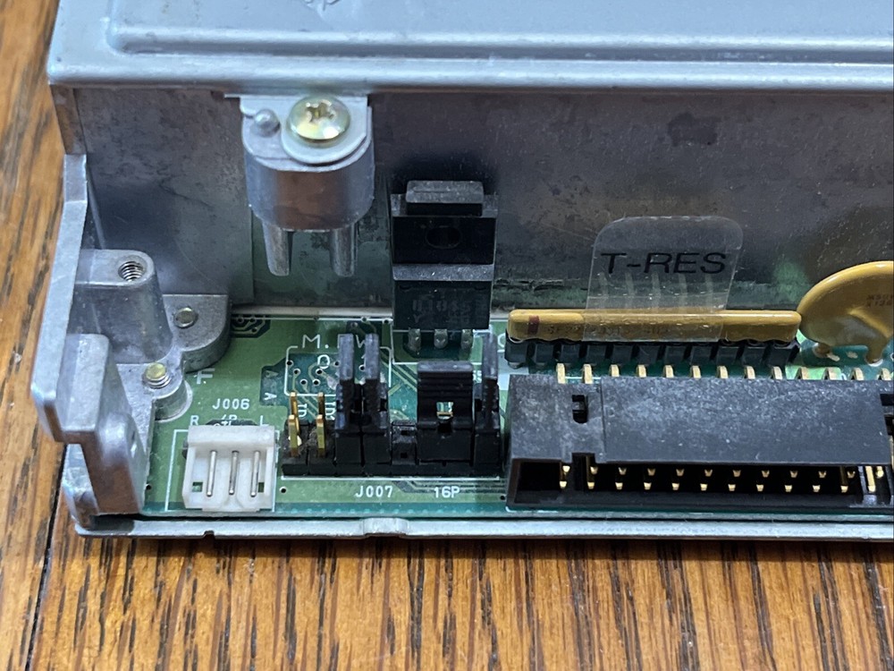 Compact disk RU CD-Rom Drive