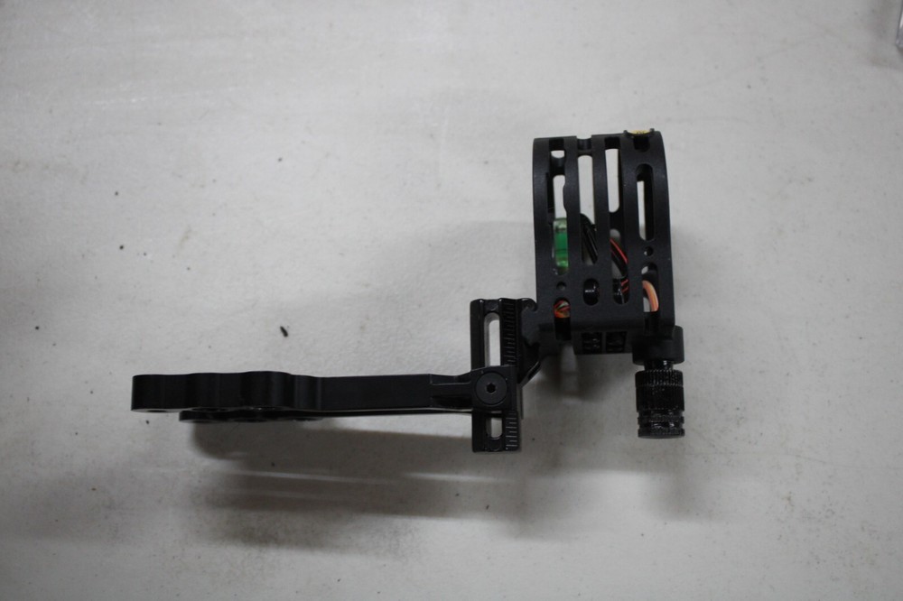 TROPHY RIDGE 4 PIN ARCHERY SIGHT FREE SHIPPING