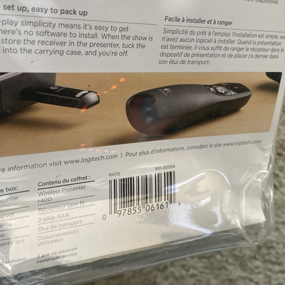 Logitech R400 Presenter Remote Control & Laser Pointer 910-001354