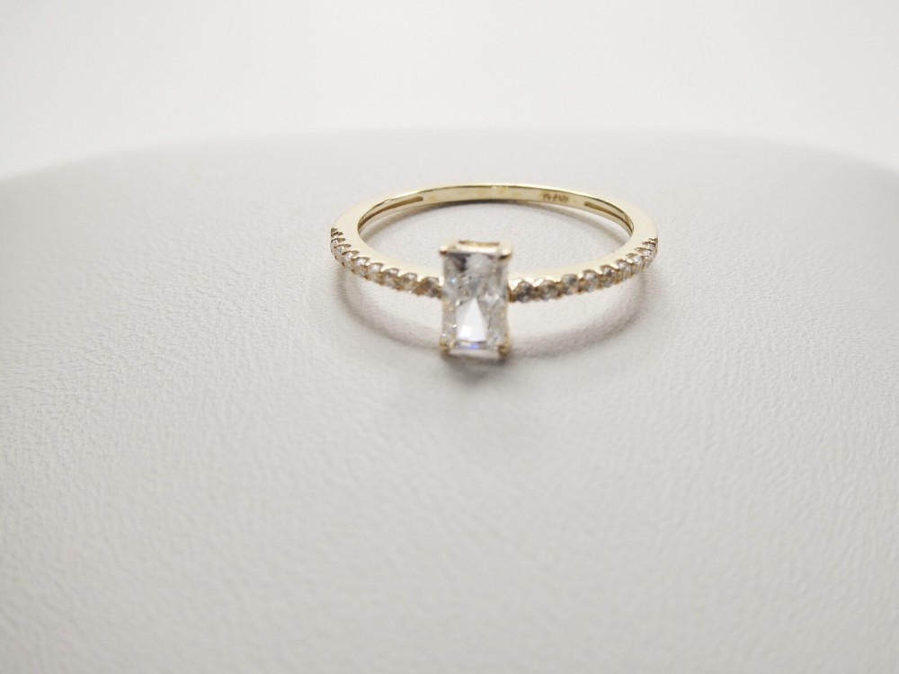 10K REAL SOLID YELLOW GOLD LADIES RING