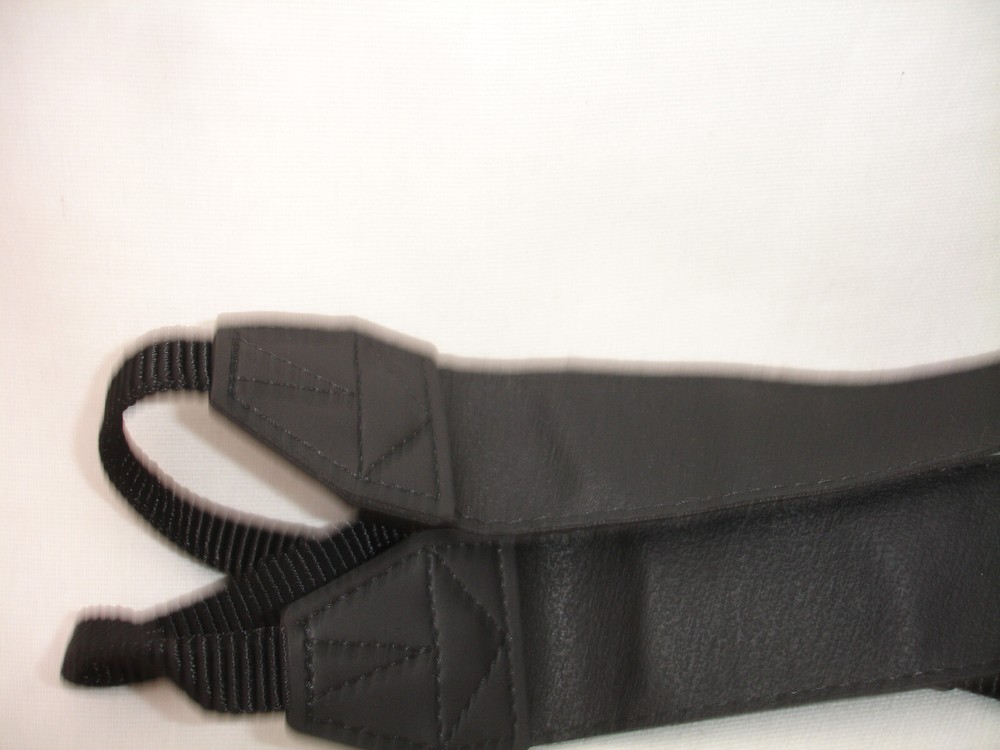 Nikon Camera Neck Strap, Black, Genuine