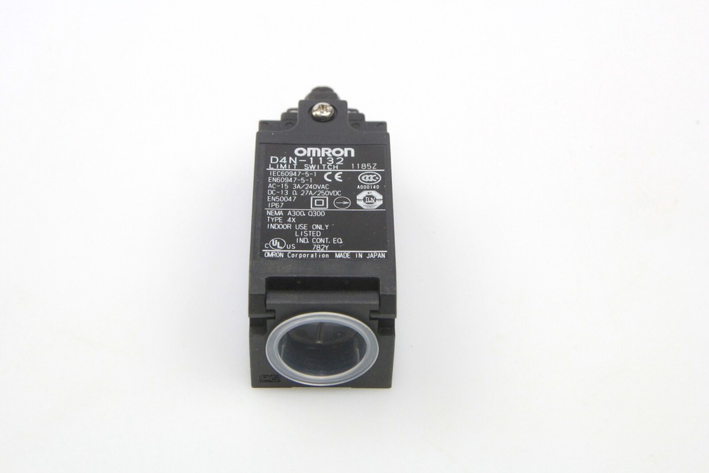 Omron D4N-1132 Limit Switch D4N1132