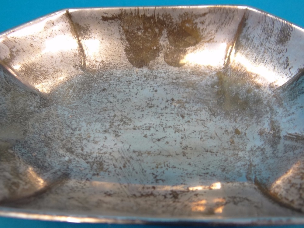 Lot of Two Metal Brass Silverplate Unmarked Soap Dishes Bowls Bathroom Décor