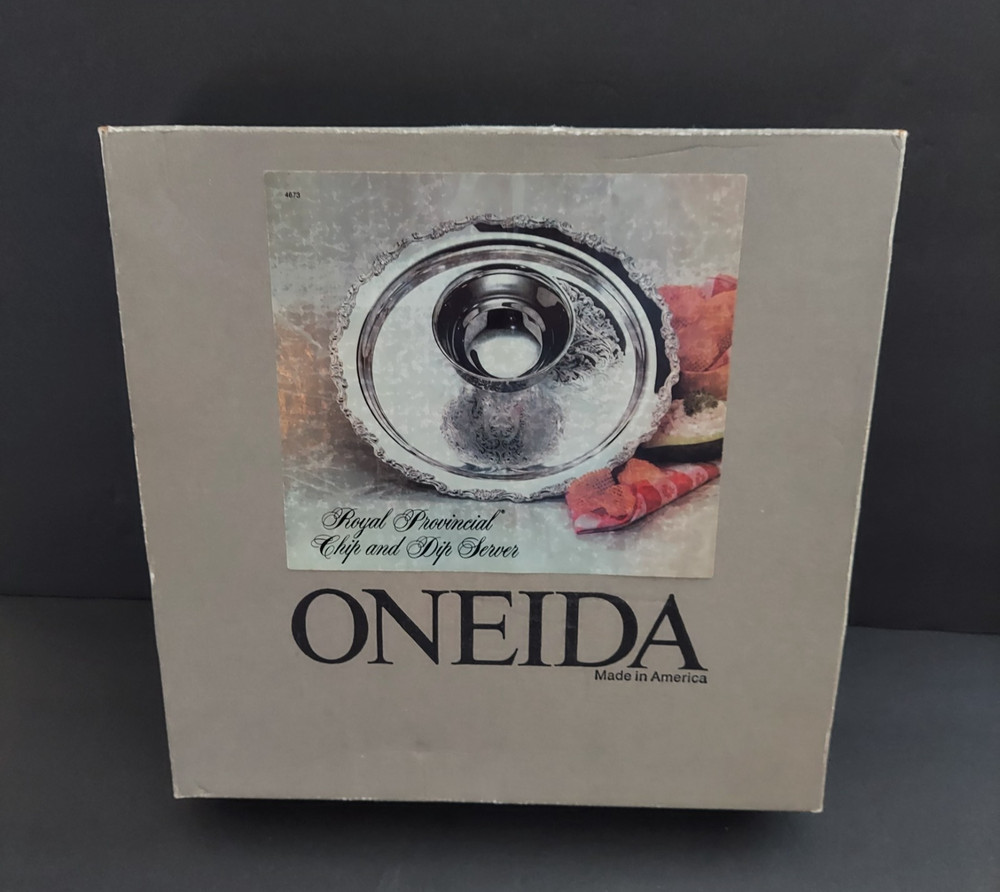 Vintage Oneida Royal Provincial Silver Plated Chip/Dip Set Bowl Attached 12.5"