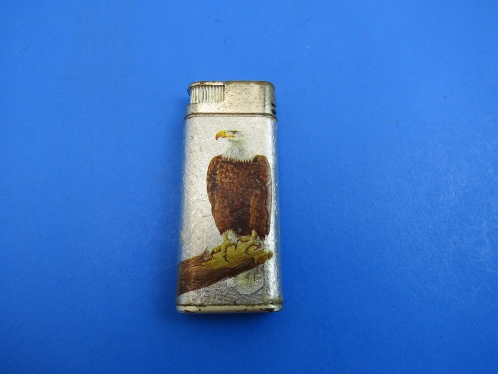Etched Chrome Nesting Bald Eagle Graphic Refillable Lighter
