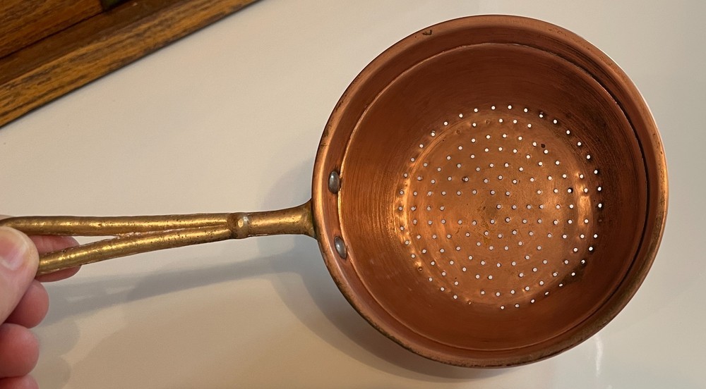 Solid Copper colander w/brass handle. 5" diameter 9"L