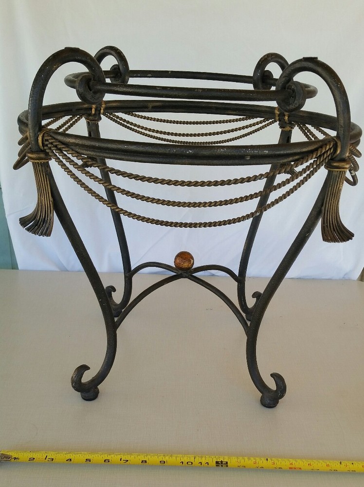 VTG Circular Solid Iron-Ornamental Accent Table☆Gilt Rope &Tassel☆Scroll Design