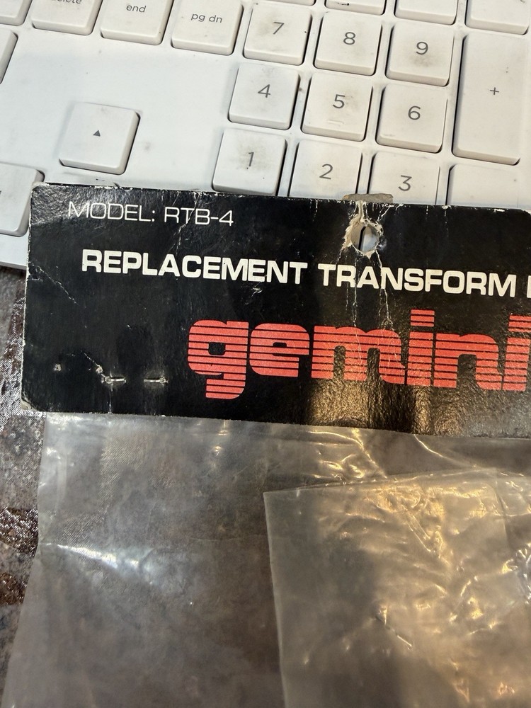 Gemini RTB-4 Replacement Transformer Button Button for Gemini mixers