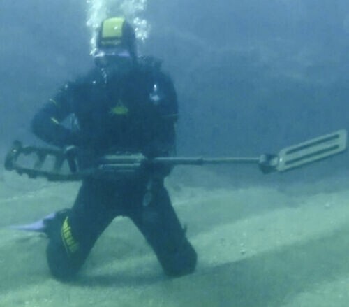 USGI CEIA CMD V2.00 Light Weight Metal Detector