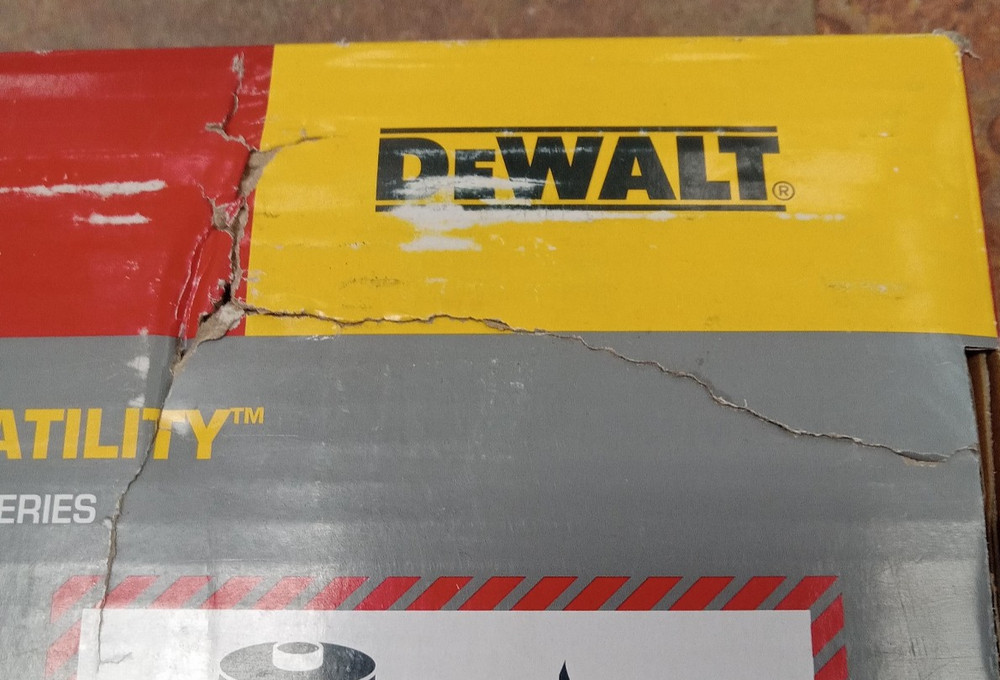 12V MAX MAC & DEWALT 3 Tool Combo Kit w/Impact, Screwdriver & Light