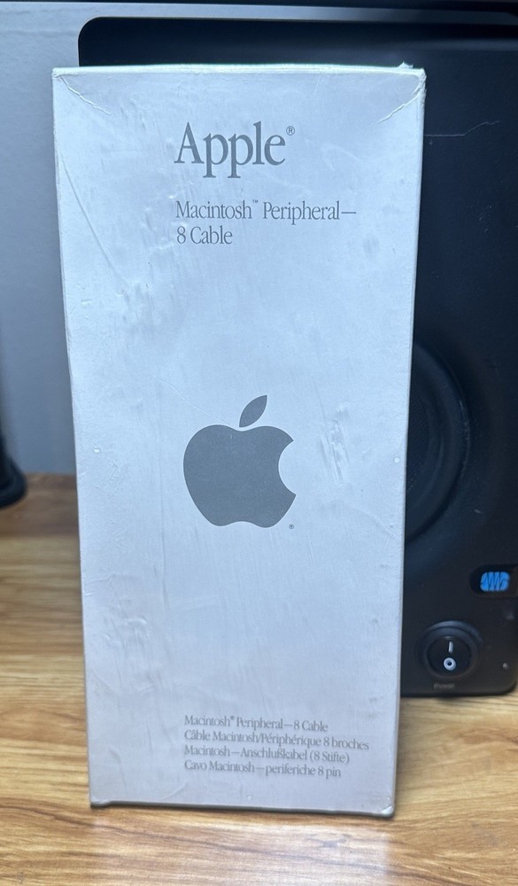 New & Vintage! Apple System / Peripheral 8 Cable M0197