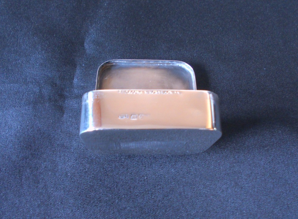 Solid Silver Rare Snuff Box With Match Strike Hallmark Date 1907 By Cohen & Char