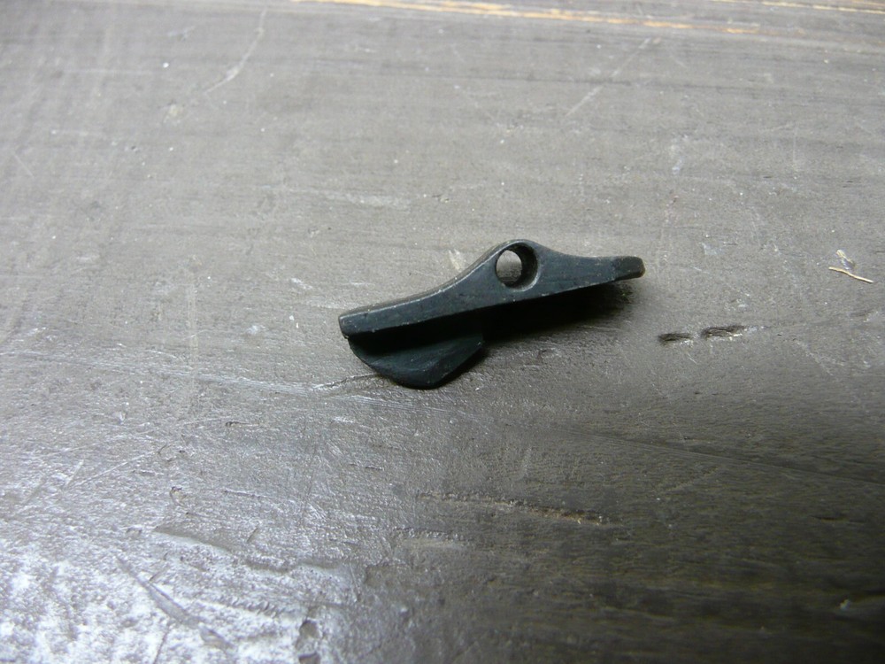 US M1903 Springfield Floorplate Catch (1109-15)