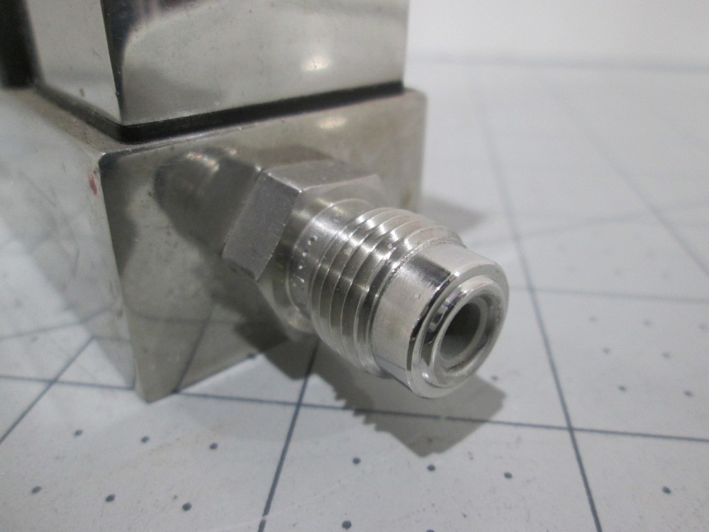 Unit, UFC-1000, Mass Flow Controller, SiH4, 200 SCCM, Used