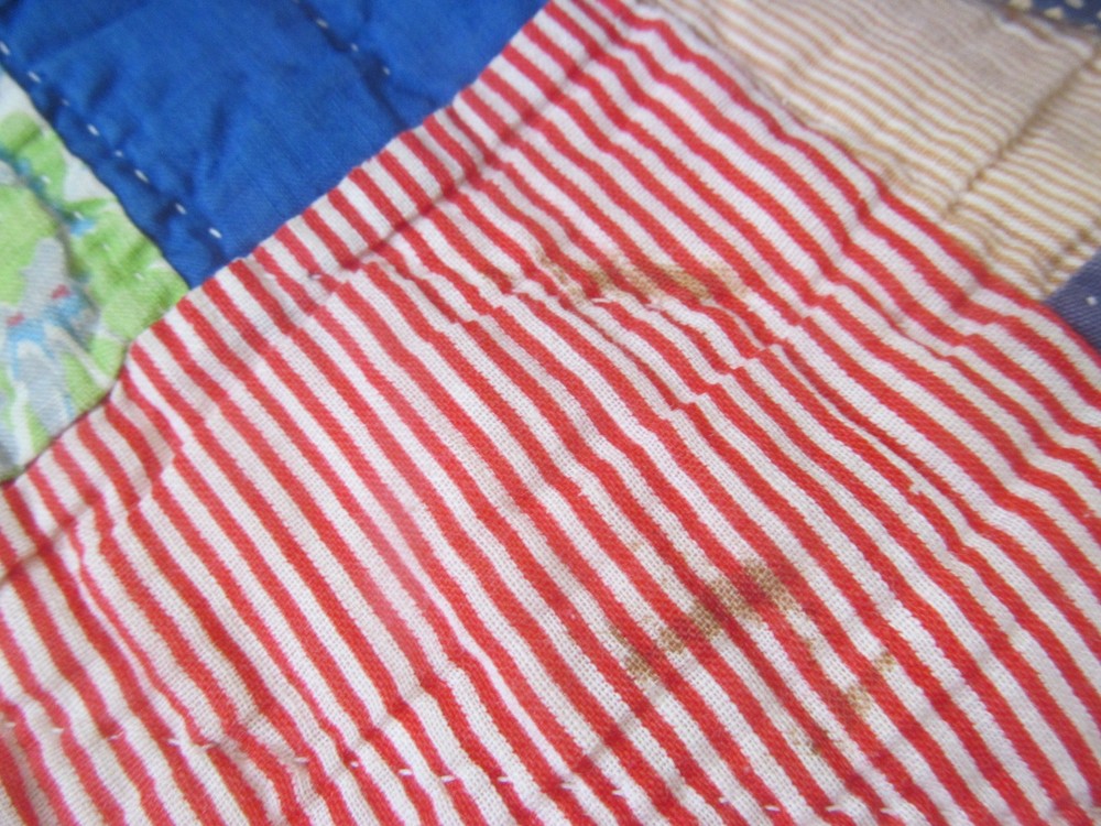 1940s Vintage FOUR PATCH on POINT Handmade Quilt~Tiny Red Stripe & Blue Binding