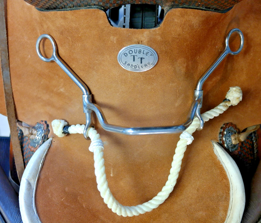 Stop N’ Turn - Bumper Hackamore with Rope Noseband