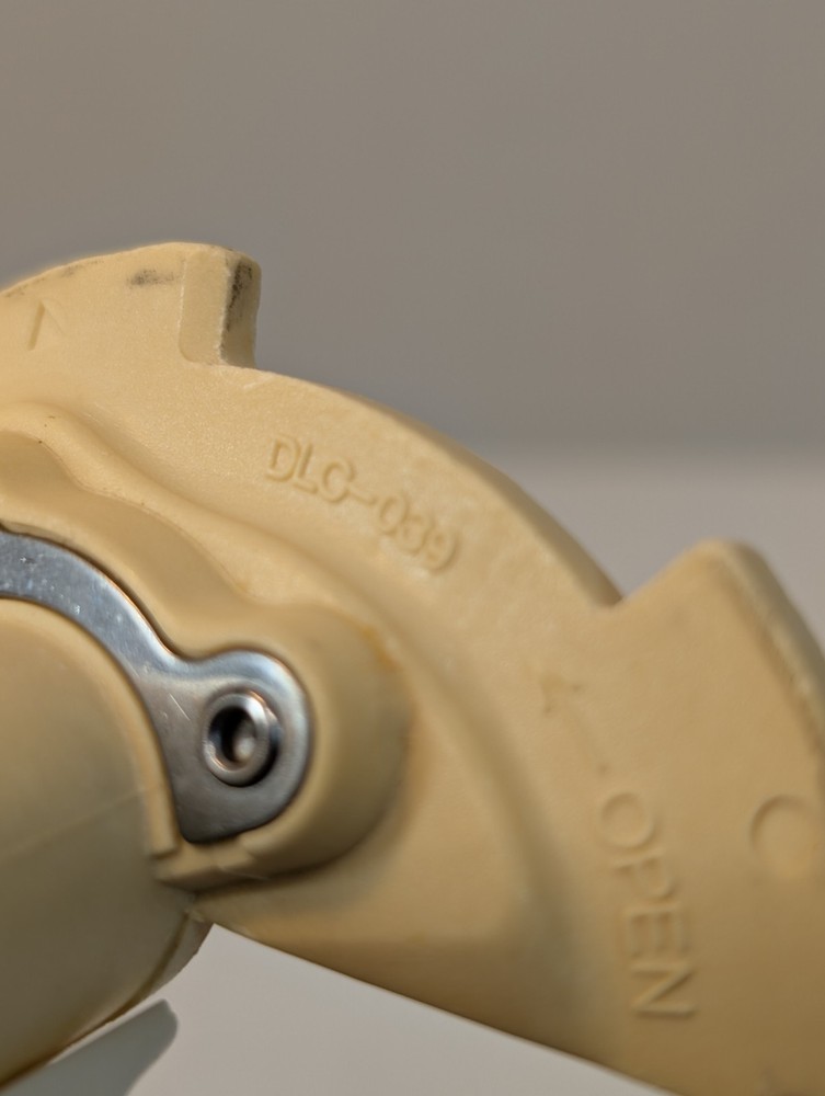 Cuisinart DLC-039 Replacement Food Processor Disc Blade Stem Adapter DLC-7