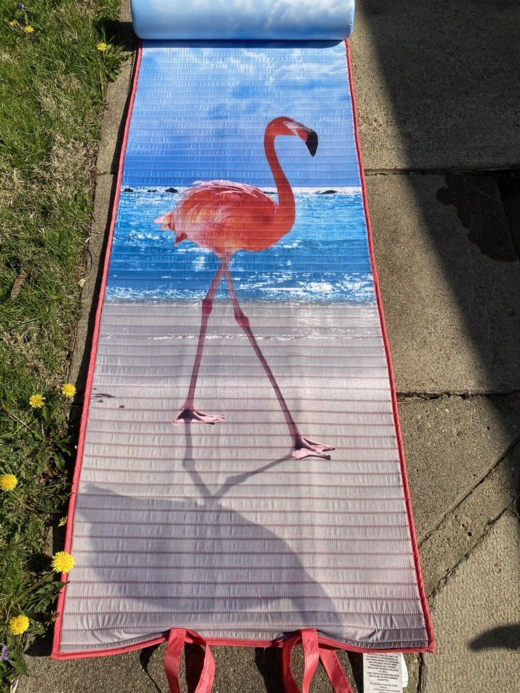 FLAMINGO BEACH / SAND MAT NEW NEVER USED