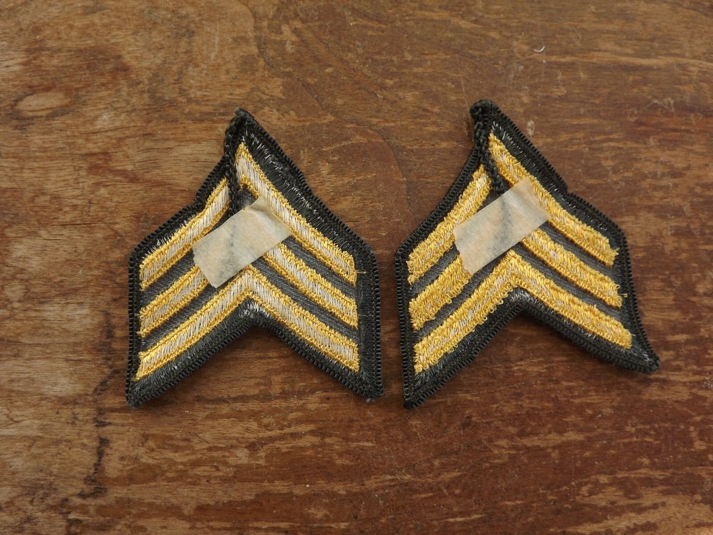 Pair, Army Sergeant (E-5) Female Chevrons - INV# A5978