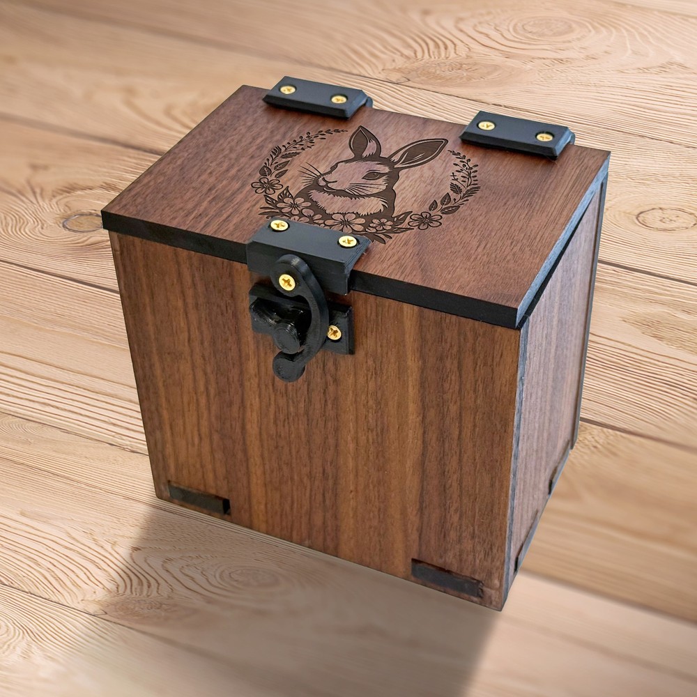 MTG Deck Box: Rabbit, Bloomburrow, 100+ Cards, Dice Tray, Commander EDH, Walnut