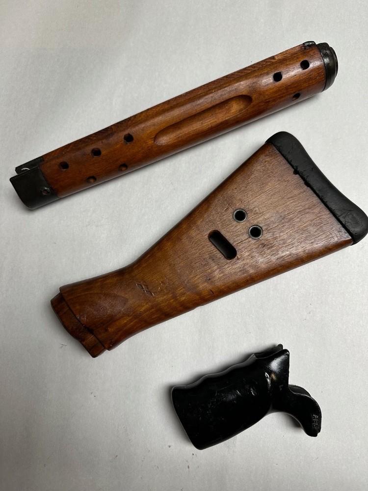 SPANISH WOOD STOCK SET.