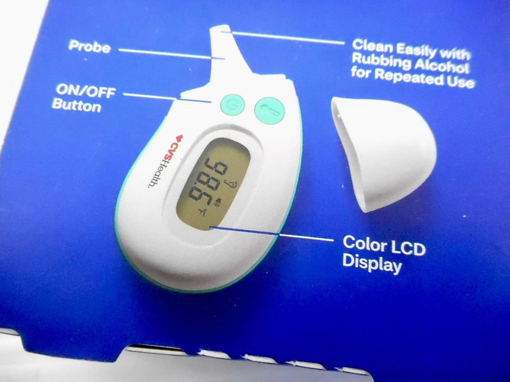 NEW CVS EAR THERMOMETER WITH BATTERY