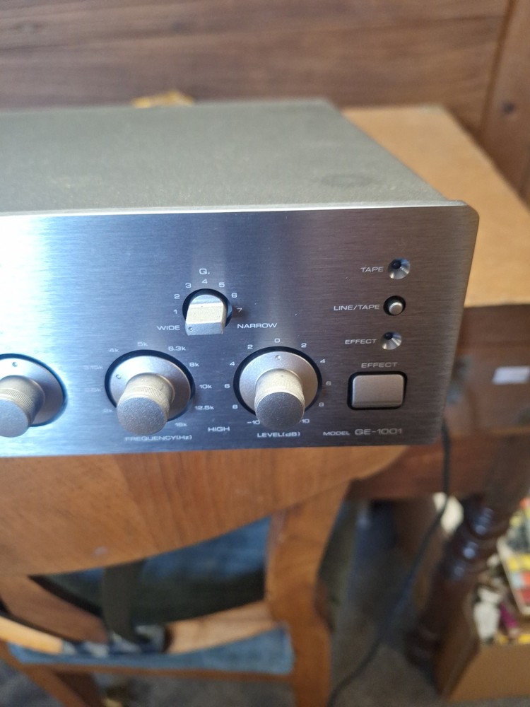 Kenwood Stereo Parameter Equalizer GE-1001 Amplifier Audio
