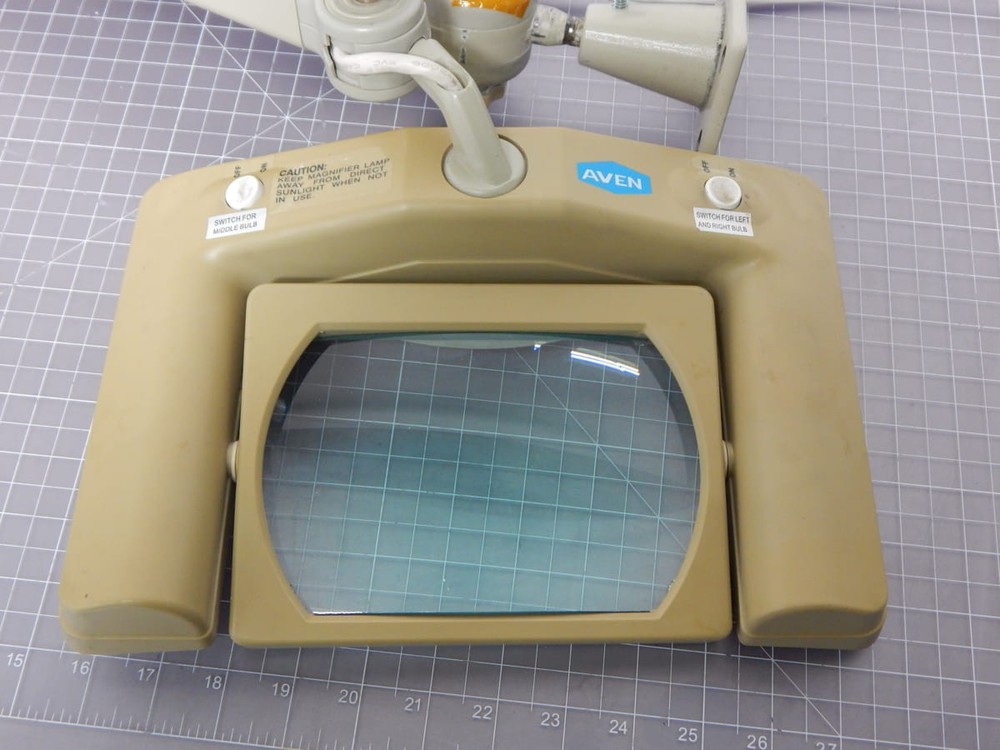 AVEN INSPECTION MAGNIFIER LIGHT M2771