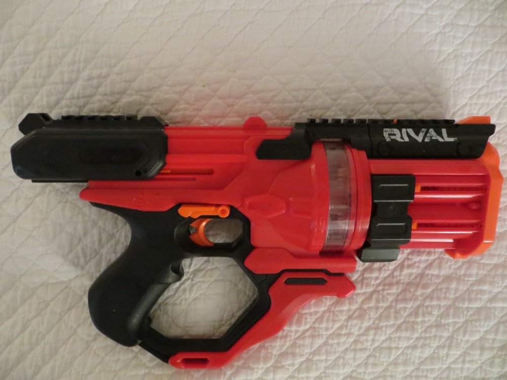 NERF Rival Roundhouse XX-1500 Red Blaster