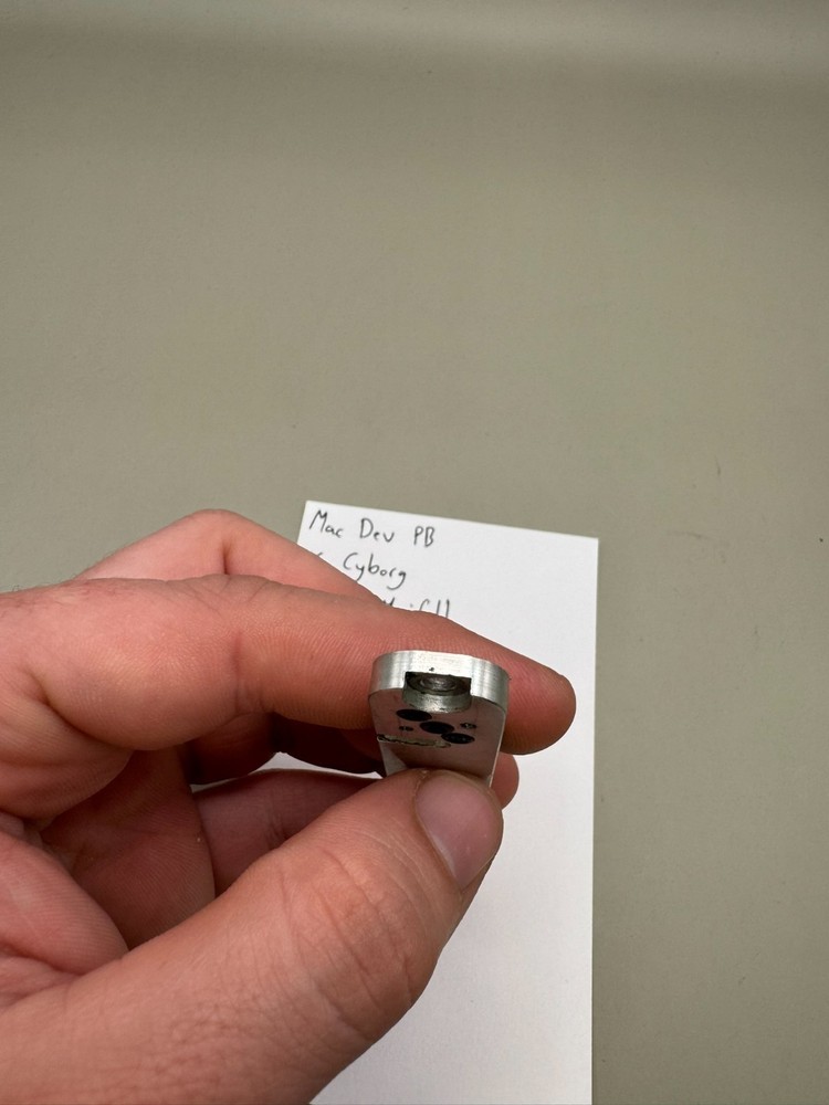 Mac Dev PB 06 Cyborg Solenoid Manifold