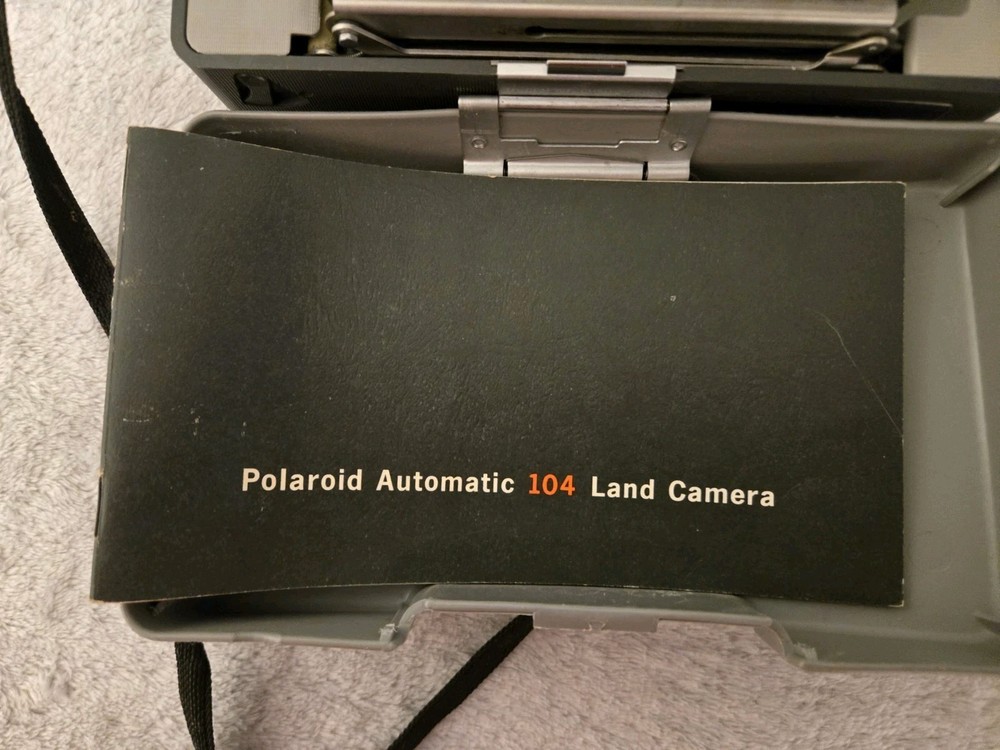 Polaroid Land Camera Automatic 104 USED-UNTESTED