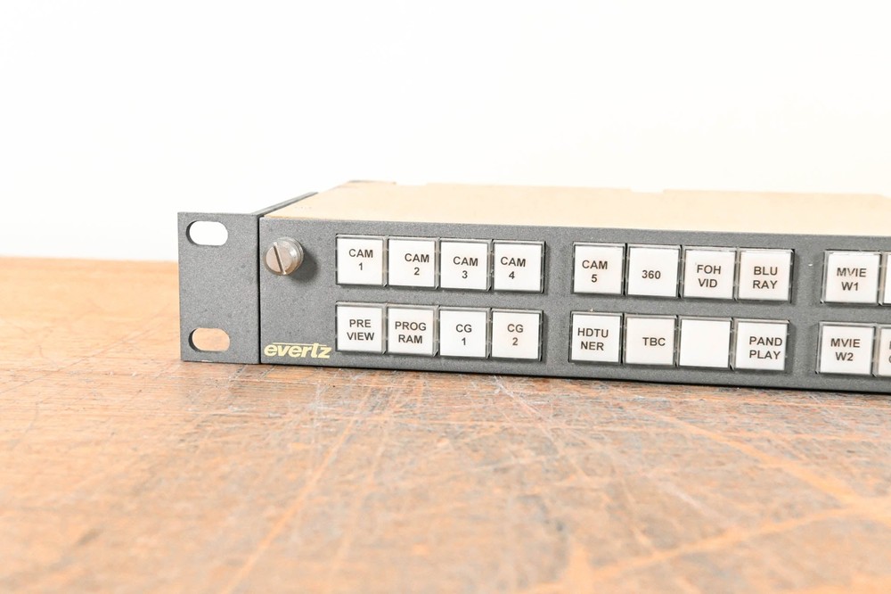 Evertz Quartz CP-2402 1RU 29-Button Remote Control Panel CG007AA