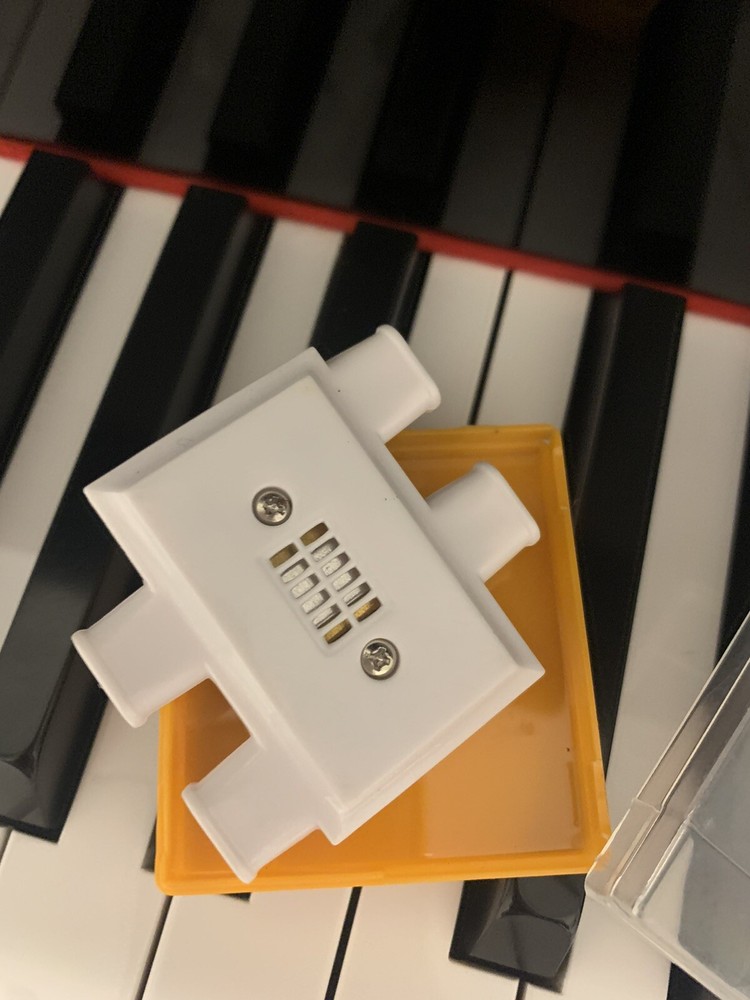 Violin Mandolin Plastic Pitch Pipe String Tuning Tuner E A D G With Box